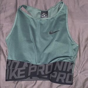 Nike inter twist crop top